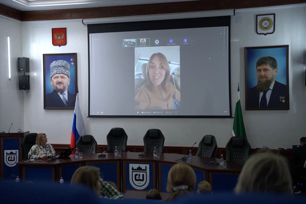 Изображение новости: Державинский – организатор семинара-совещания «Семья – опора современного общества» для вузов СКФО